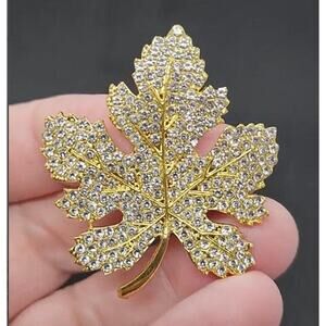 Clear Rhinestone Maple Leaf Brooch Simple Classic Elegant